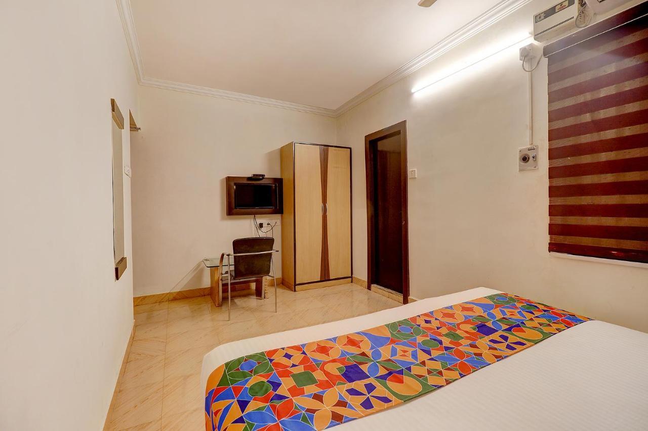 Fabhotel Royal Park Residency 3*